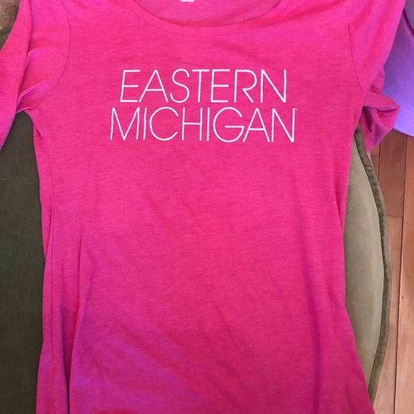 Eastern Michigan University Pink XL T-Shirt - Picture 7 of 7